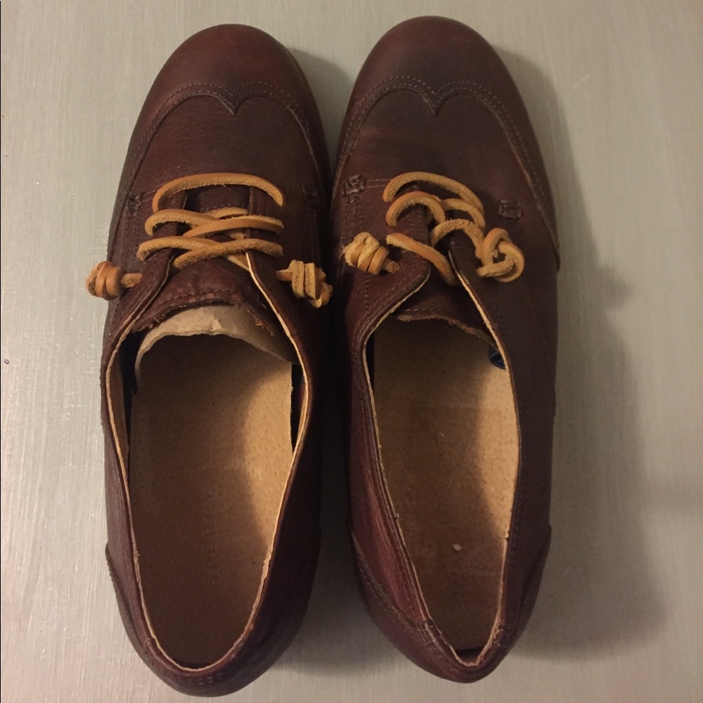 Sperry Topsider brown leather shoes size 6.5 NEW